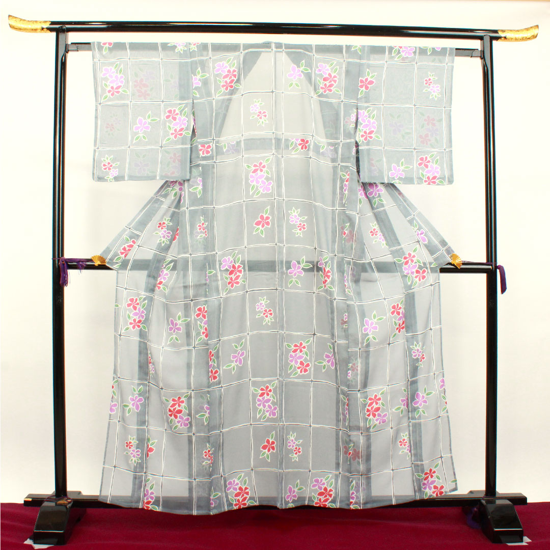 夏物 ポリエステル 小紋 身丈160cm 裄丈64.5cm 白銅色(はくどういろ) 格子 花模様 しつけ糸付き 紗 Sランク グレー系 1132001602422