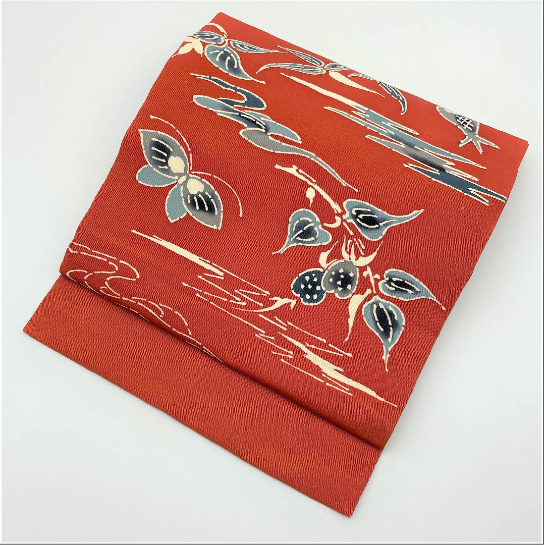 名古屋帯 紅鳶色 蝶 草花模様 帯丈349.5cm 正絹 Bランク 全通 カジュアル 朱系 1124003024316 名古屋仕立て