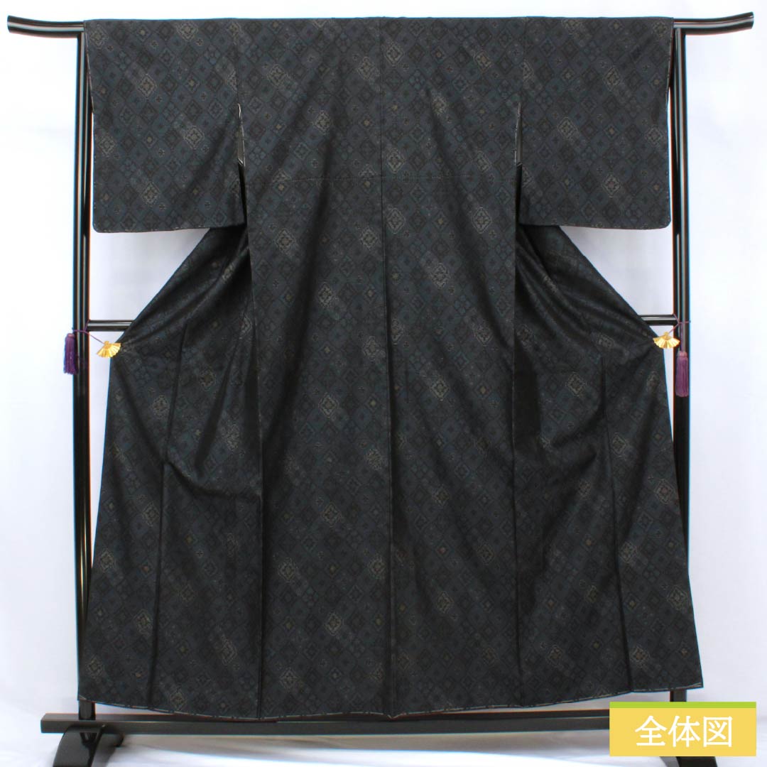 Pure silk tsumugi (pongee) kimono, Grade A, length 158.5cm, sleeve length 65cm, navy blue (kon-iro) with a horizontal double-kasuri (double-patterned) geometric pattern, basting threads included, lined, navy blue, product number 1116004693318