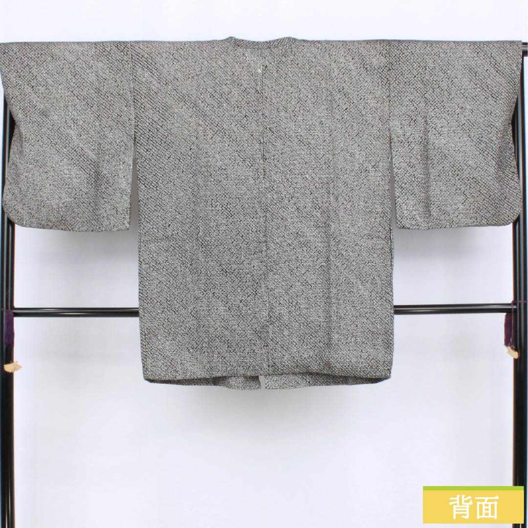 Travel kimono (traditional Japanese kimono) made of pure silk, S-rank, length 85cm, sleeve length 67cm, shibori (dyed) pattern, lined, black, product number 1117001232910