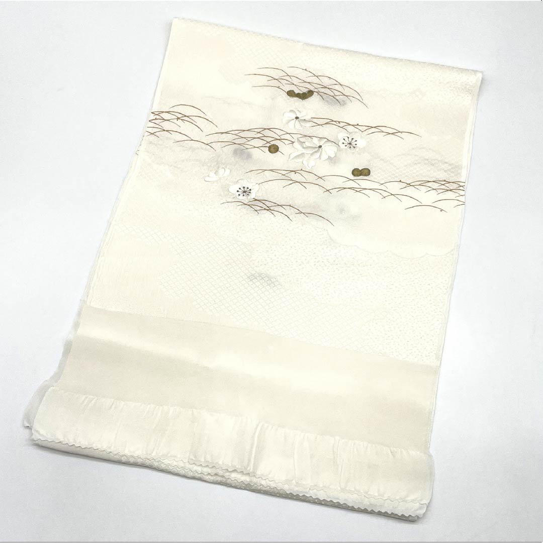 Obiage Silk S-rank Formal Milky white For Kurotomesode Dewy grass Plum Length approx. 173cm Width approx. 29cm White 1136002582911