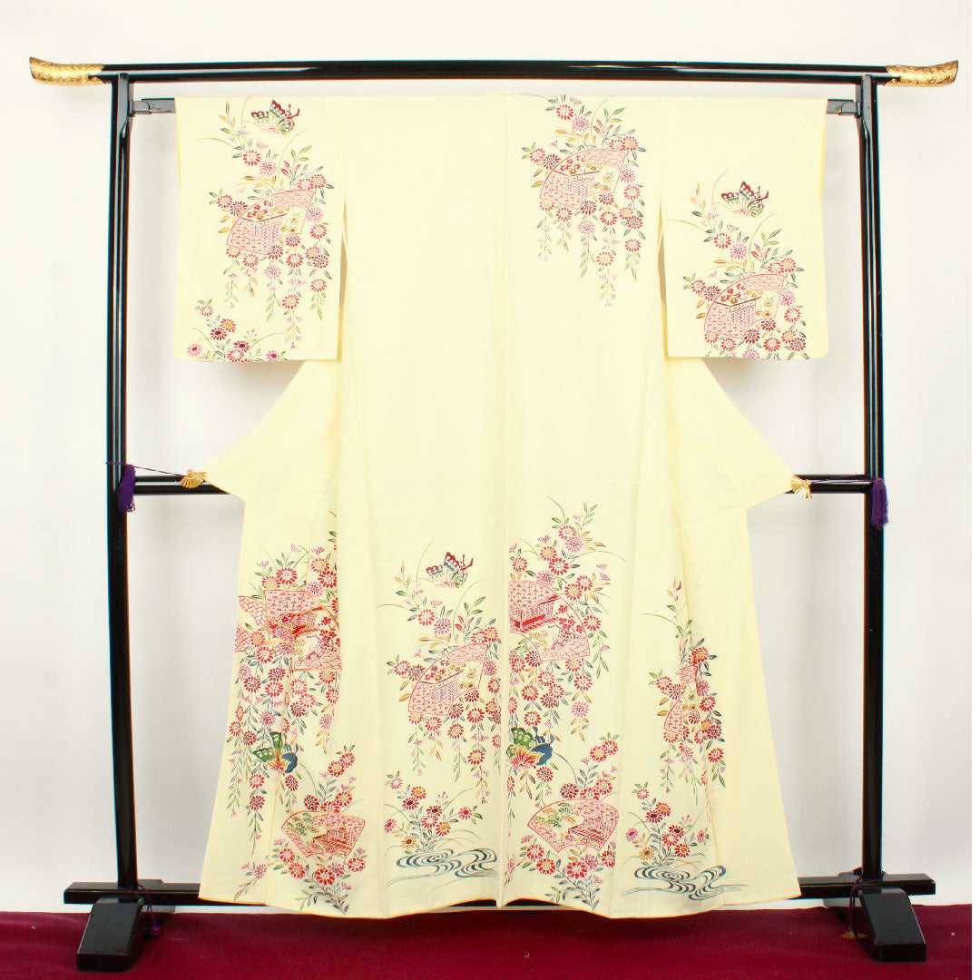 Homongi, lined, length 159cm, sleeve length 62.5cm, Torinoko color, Kyoto Bingata, floral pattern, pure silk, A rank, cream color, 1112001943315