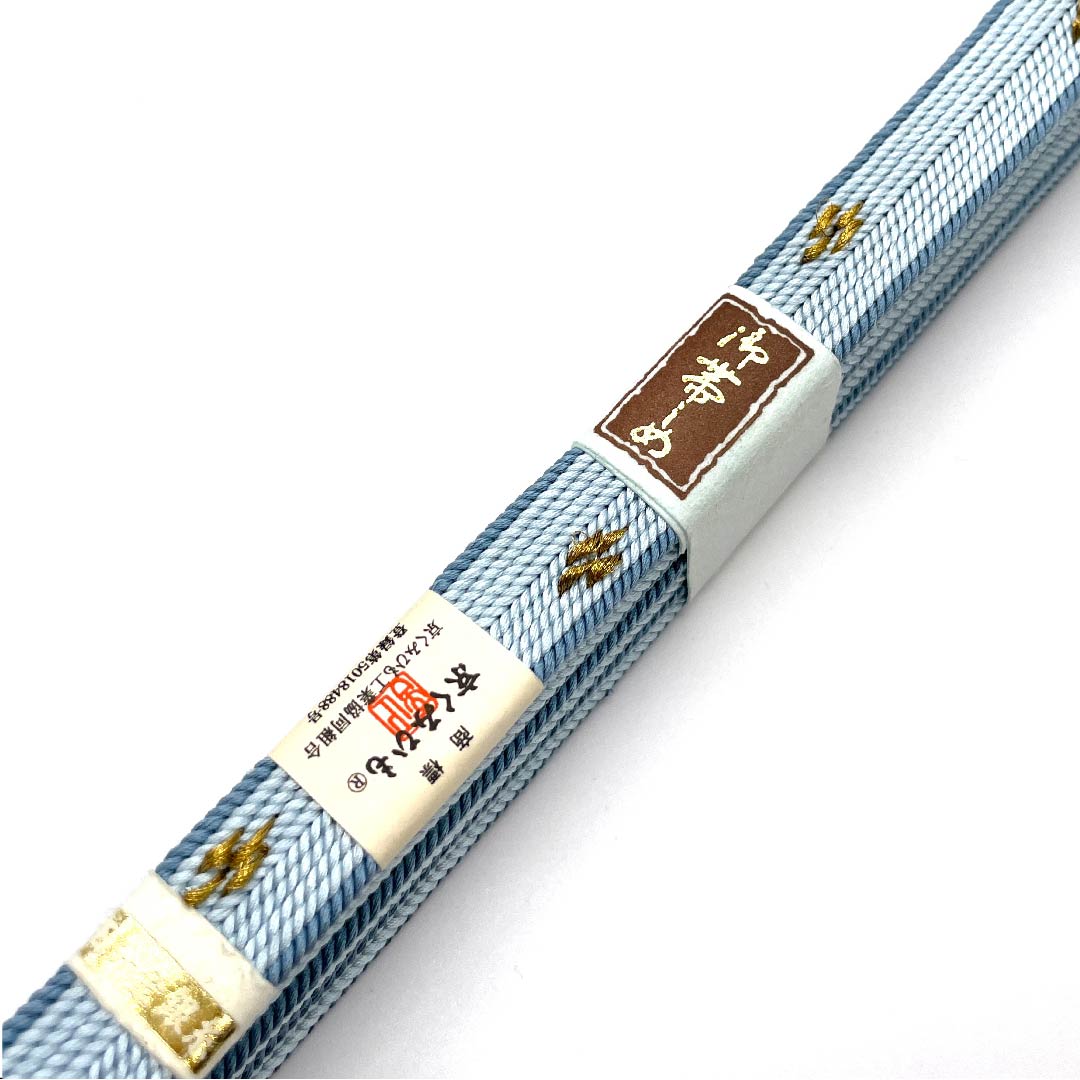 (新古品) 帯締め 正絹 四分紐 蟹鳥染色(かにとりぞめいろ) 京くみひも 金属糸使用 新古品 長さ約162cm 幅約1.5cm セミフォーマル Sランク 水色系 1135001812924