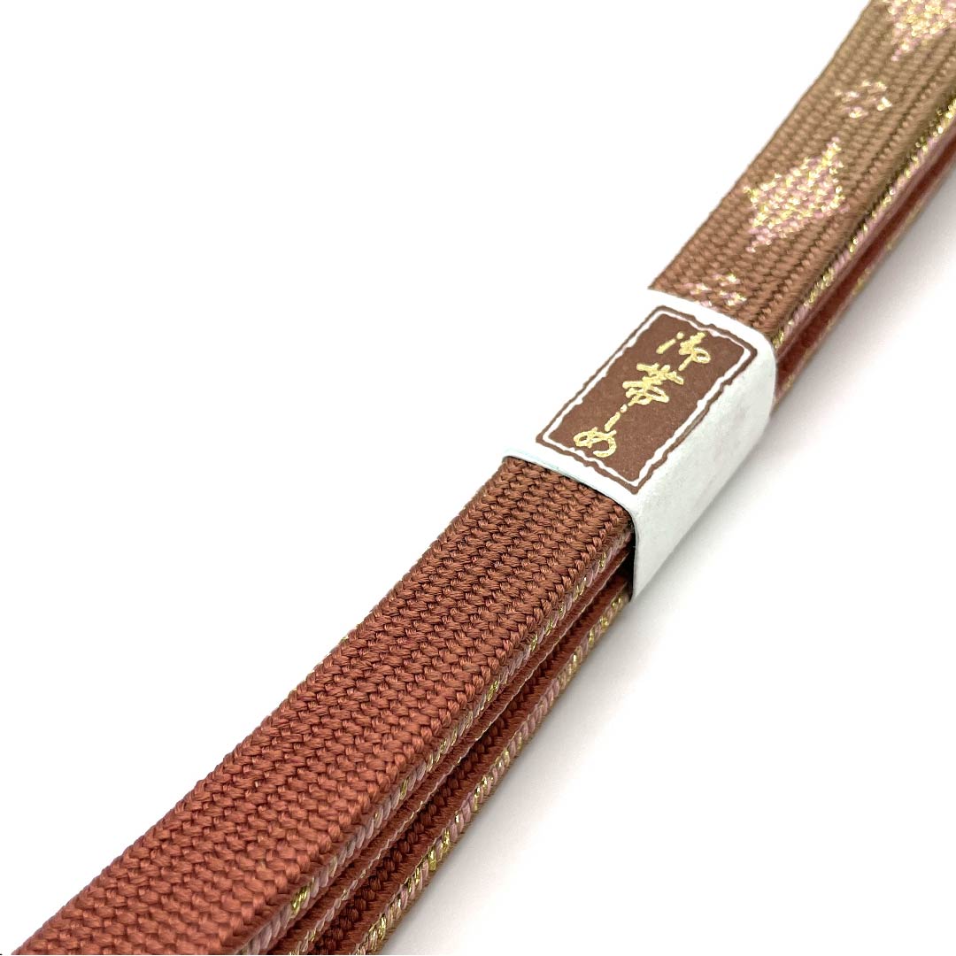 (新古品) 帯締め 正絹 四分紐 弁柄色(べんがらいろ) 金属糸使用 手組紐 ダイヤ 長さ約159cm 幅約1.5cm セミフォーマル Sランク 茶系 1135002242314