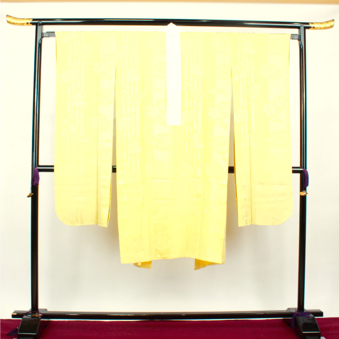 Long undergarment, pure silk, length 122cm, sleeve length 63.5cm, lined, for long-sleeved kimono, with embroidered collar, floral pattern, S rank, yellow, 1129000362123