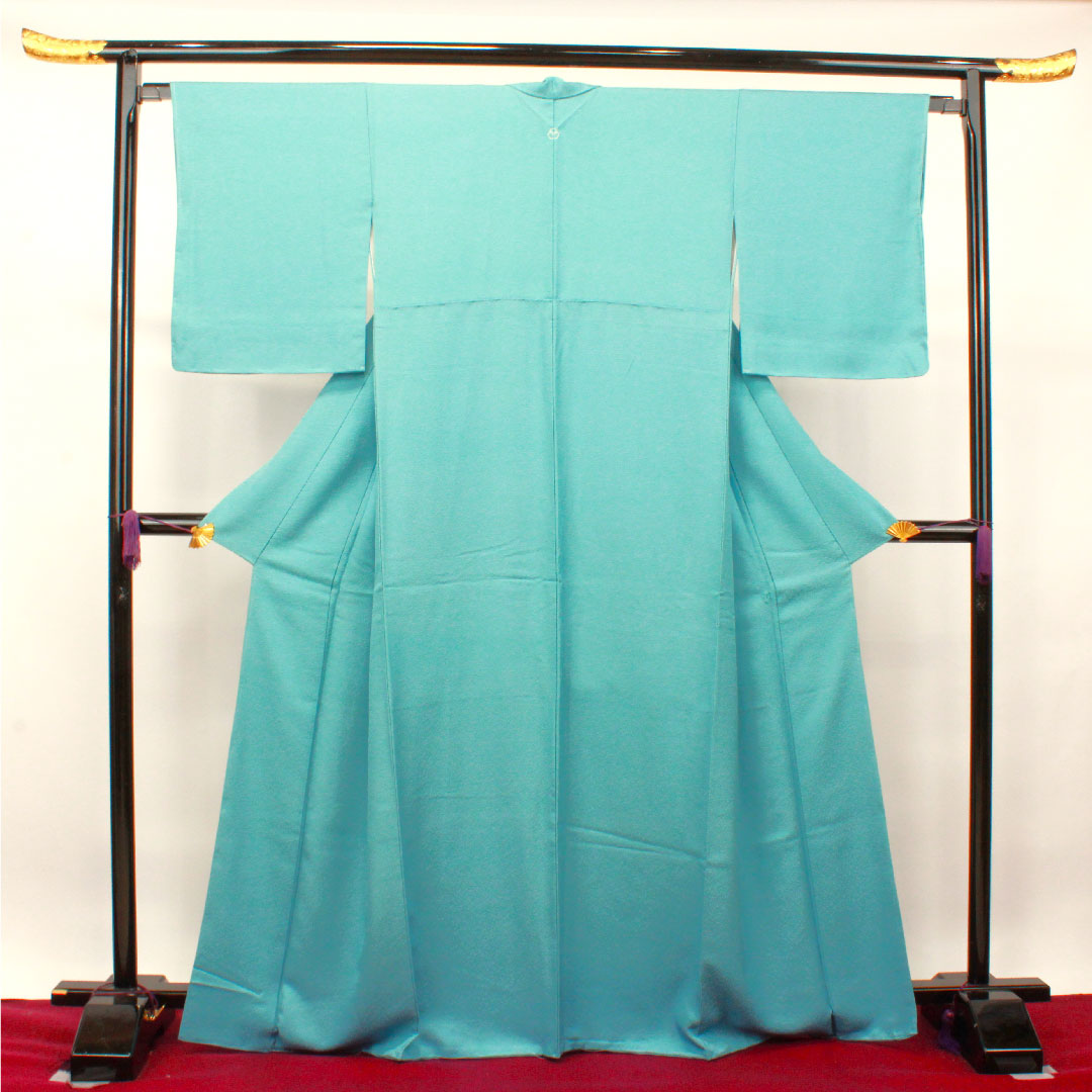 色無地 正絹 浅縹色 しつけ糸付き 未使用品 中陰片喰 身丈165.5cm 裄丈65cm 袷 Sランク 水色系 1114001012524