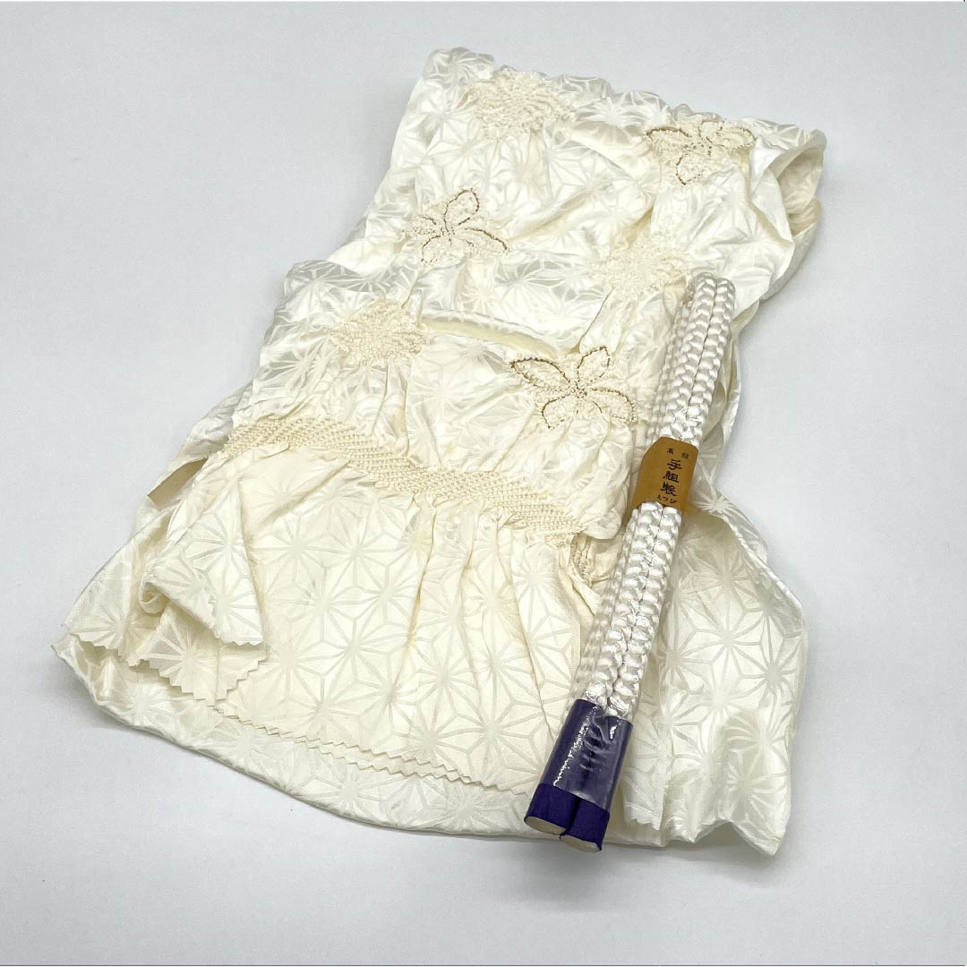 (新古品) 帯締め・帯揚げセット 正絹 Aランク 乳白色(にゅうはくしょく) 麻の葉 絞り 手組紐 長さ約159cm 幅約1cm フォーマル 白系 1141000223311