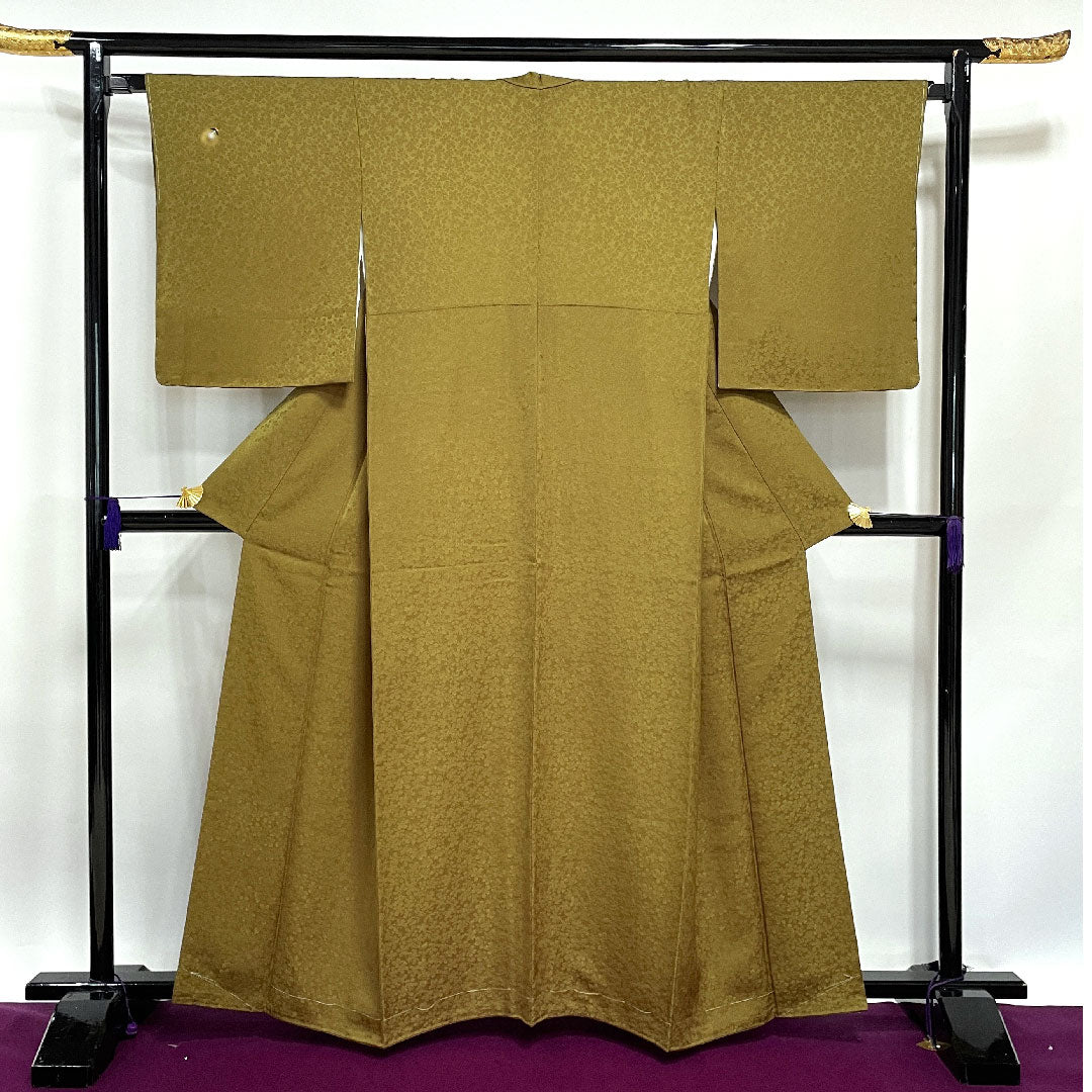 色無地 利休茶色 あたらし喜重郎 工房夢ひょうたん 黄櫨染 蛍 身丈157cm 裄丈66cm 袷 正絹 Sランク 緑系 1114000512319