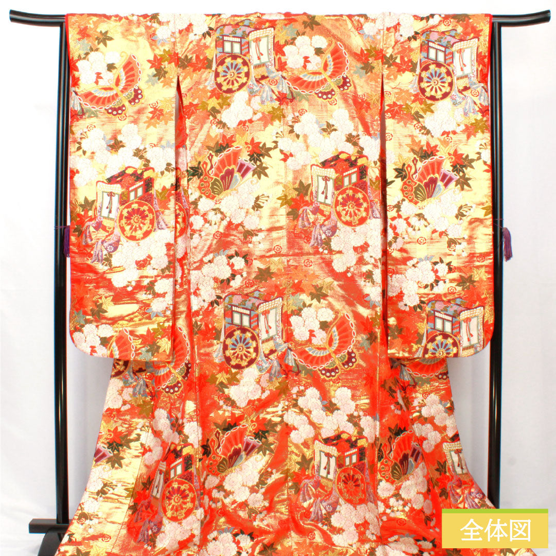 Iro-uchikake (colored kimono) made of pure silk, grade A, length 184cm, sleeve length 60.5cm, Karaori (Chinese weave) with butterfly and floral patterns, lined, vermilion, 1110001003916
