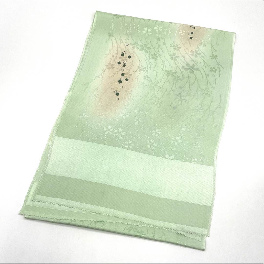 Light green obiage (sash sash), pure silk, S-rank, casual style, featuring a classic cherry blossom and confetti pattern, approximately 182cm long and 30cm wide. Product code: 1136002122919