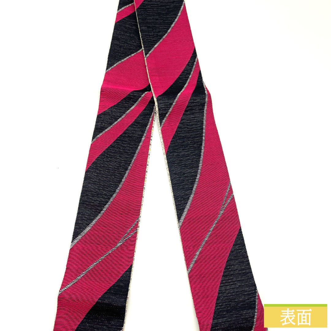 (Brand new, unused) Pure silk obi, strawberry-colored, geometric pattern, full-length, 426cm long, 10cm wide, gradient finish. Product code: 1134000631999