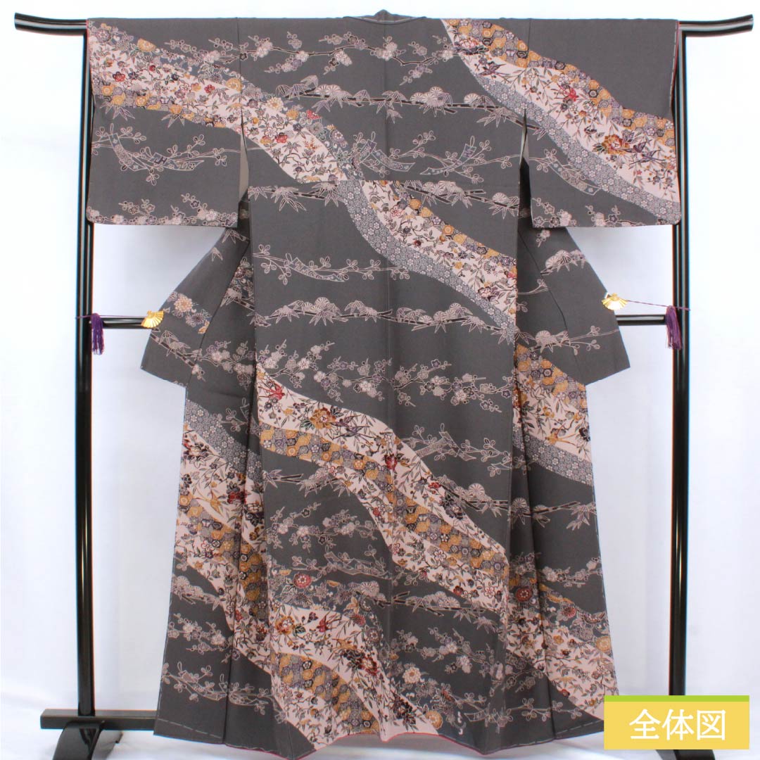 Visiting Kimono, Pure Silk, S Rank, Lined, Length 160.5cm, Sleeve Length 67cm, Sekiban-iro (stone slab color), Kyoto Bingata (Japanese dyeing) design with pine, bamboo, plum, and bird motifs, Gray with basting thread, Product Number: 1112006082422
