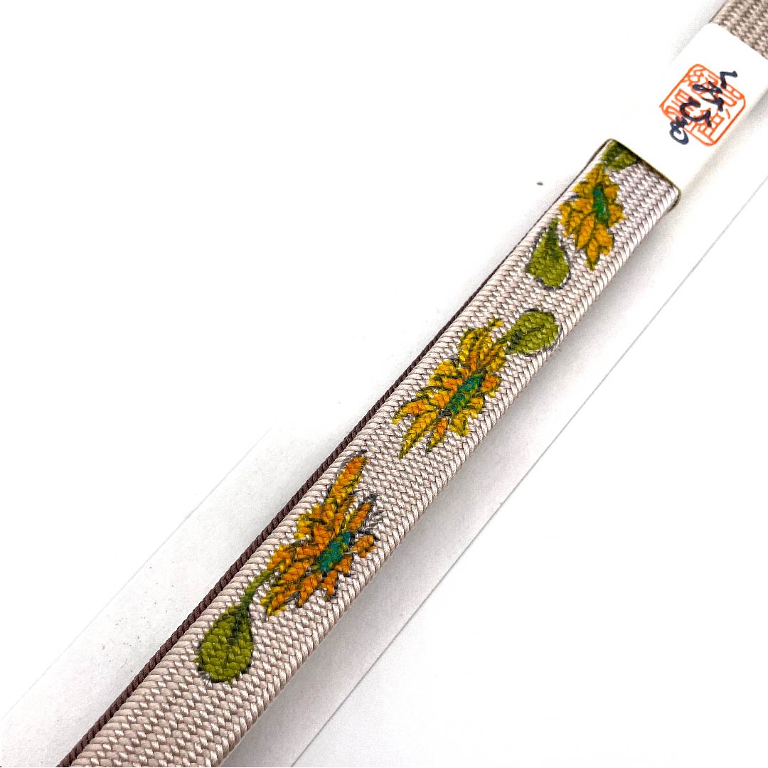 (新古品) 帯締め 正絹 四分紐 栗梅茶色(くりうめちゃいろ) 中村勝雲作 花模様 手描き 長さ約162cm 幅約1cm セミフォーマル Sランク 茶系 1135000072914