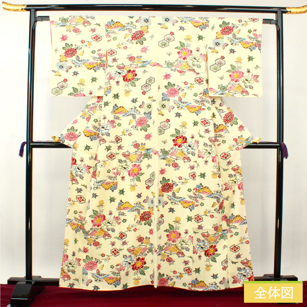 Komon, pure silk, length 160.5cm, sleeve length 63cm, lined, milky white, Kyoto Bingata, auspicious motif, A rank, cream color, 1115004063415