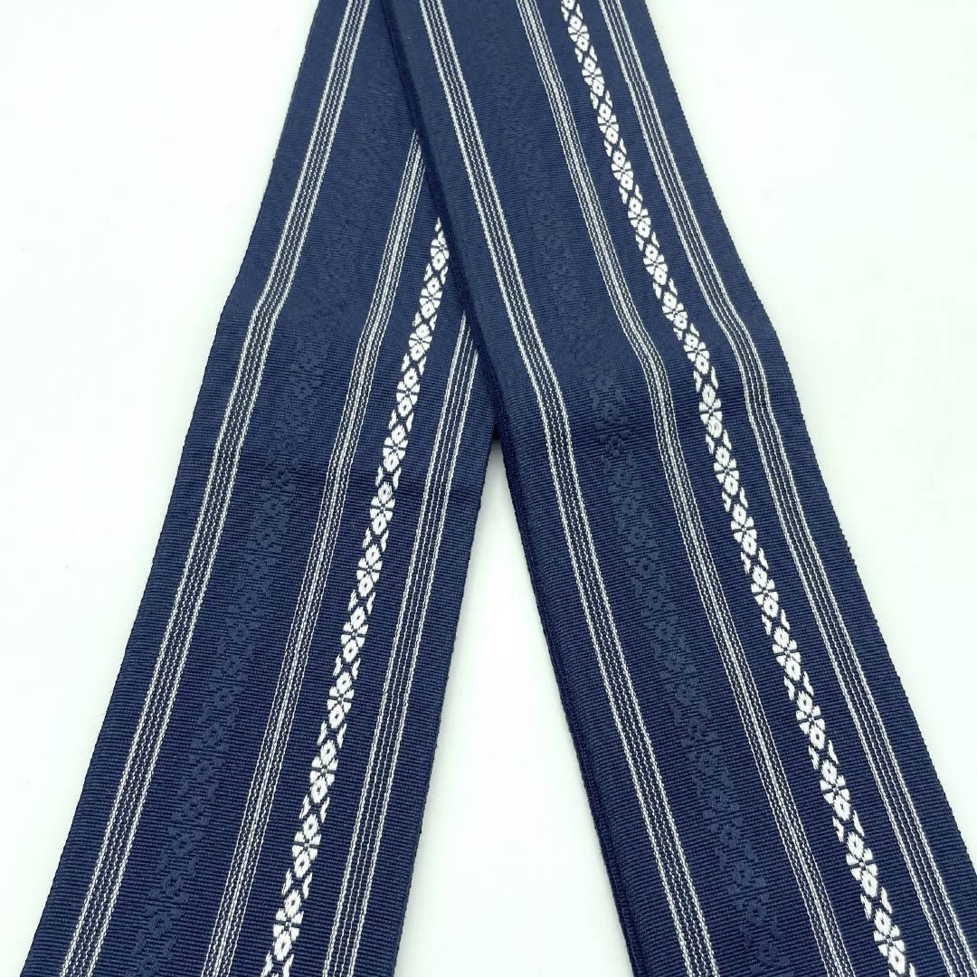 (Unmade) Kaku-obi (cotton sash) in meishoku-iro (medium color) with a pattern of kenjo (presentation) Length 394cm Width 9.5cm S rank Blue 1134000392917