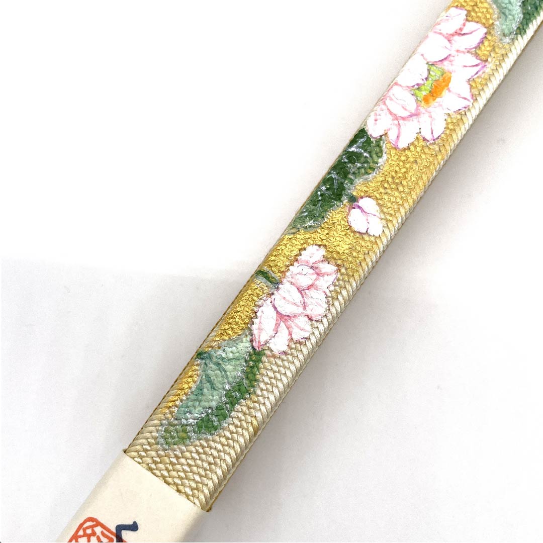 (新古品) 帯締め 正絹 四分紐 麦藁色(むぎわらいろ) 蓮 中村勝雲 手描き 長さ約165cm 幅約1.5cm セミフォーマル Sランク 黄系 1135000182323