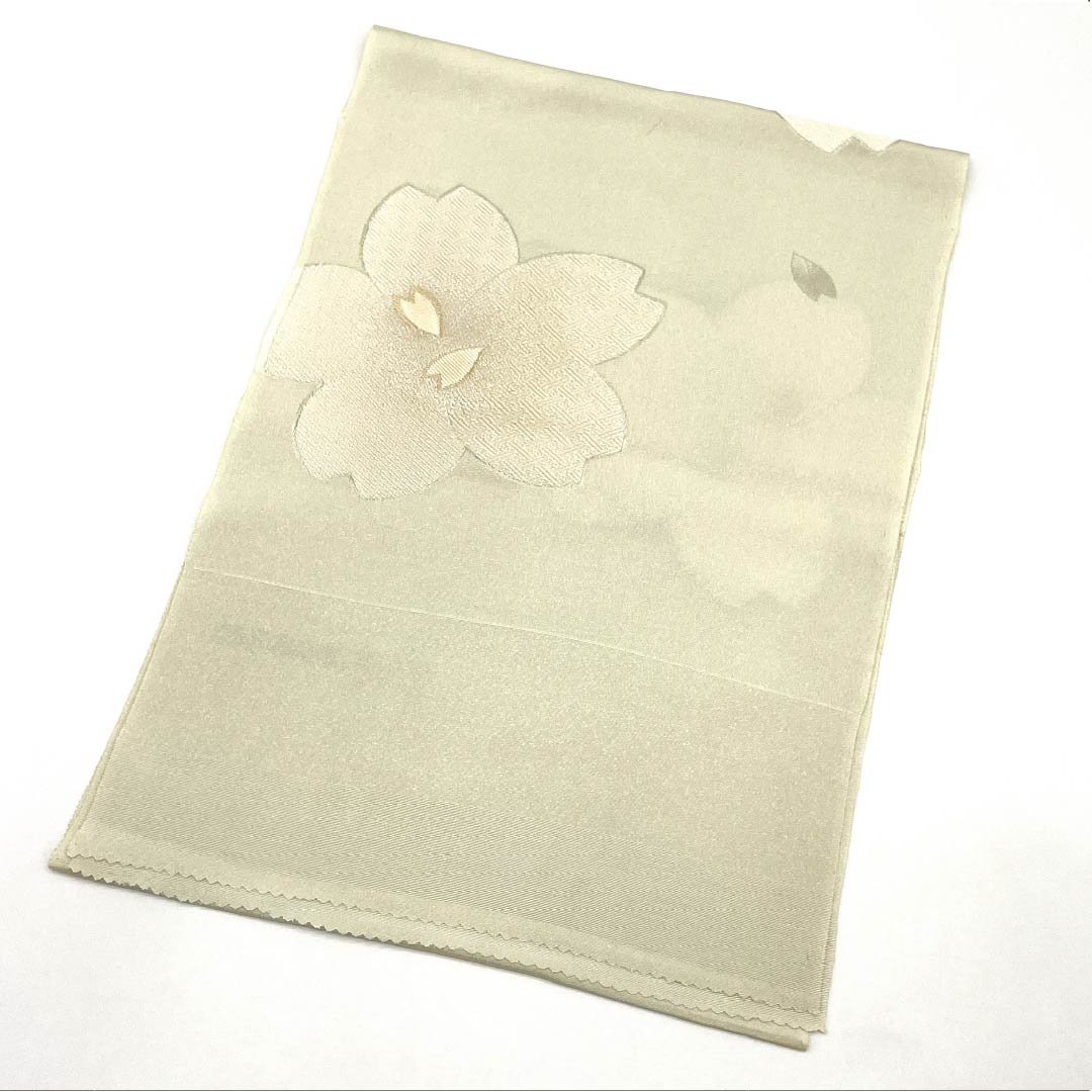 帯揚げ 正絹 Aランク セミフォーマル 利休白茶色(りきゅうしらちゃいろ) 桜 丹後ちりめん 長さ約176cm 幅約29cm グレー系 1136001893922