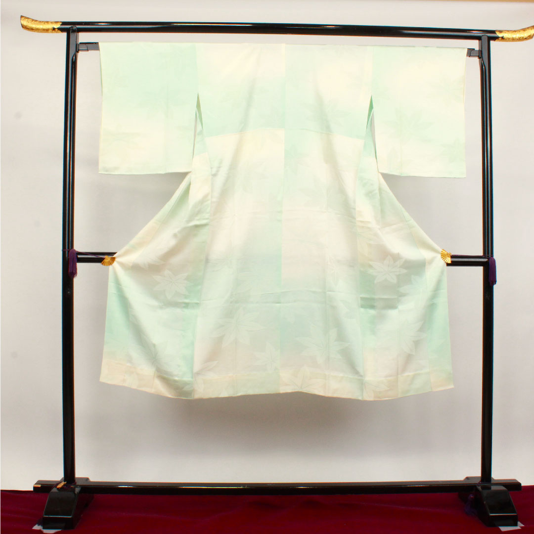 長襦袢 正絹 身丈126.5cm 裄丈67cm 単衣 フォーマル 紅葉 Sランク 水色系 1129000542224