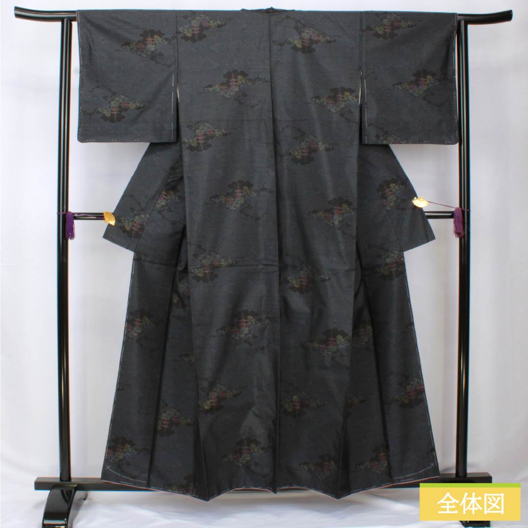 Silk Tsumugi Kimono, S-Rank, Length 158cm, Sleeve Length 62cm, Oshima Tsumugi, Double Kasuri Pattern, Cloud Pattern, Landscape Design, Lined, Black, 1116004052310