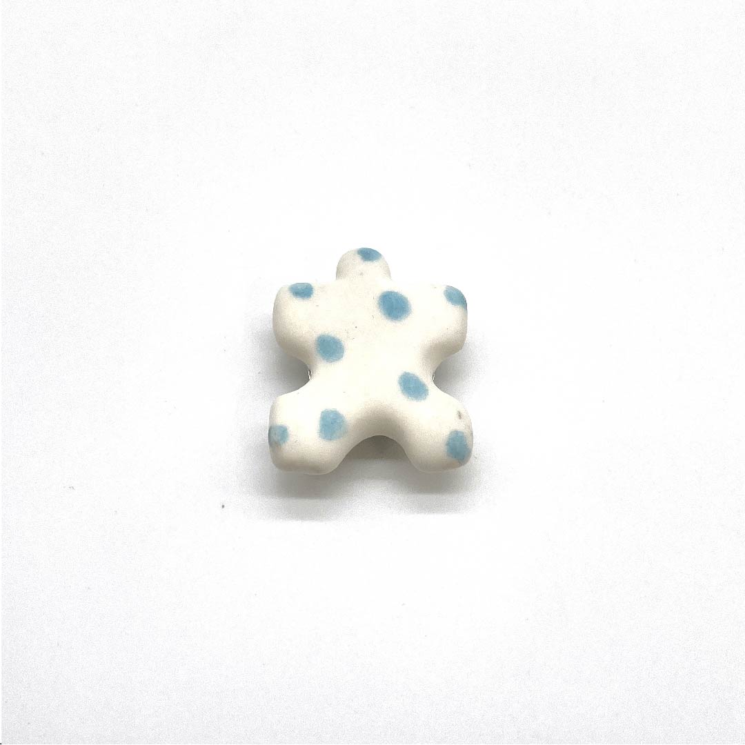 (New old stock) Obi fastener, ceramic, casual, white, ceramic, puzzle, length approx. 3.5cm, width approx. 3cm, S rank, white, 1137000432911