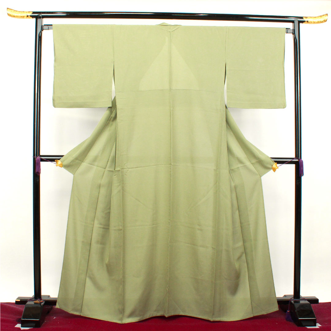 Summer pure silk plain color Length 165cm Sleeve length 65.5cm Koji dust color Plain color Silk A rank Green 1132001503519