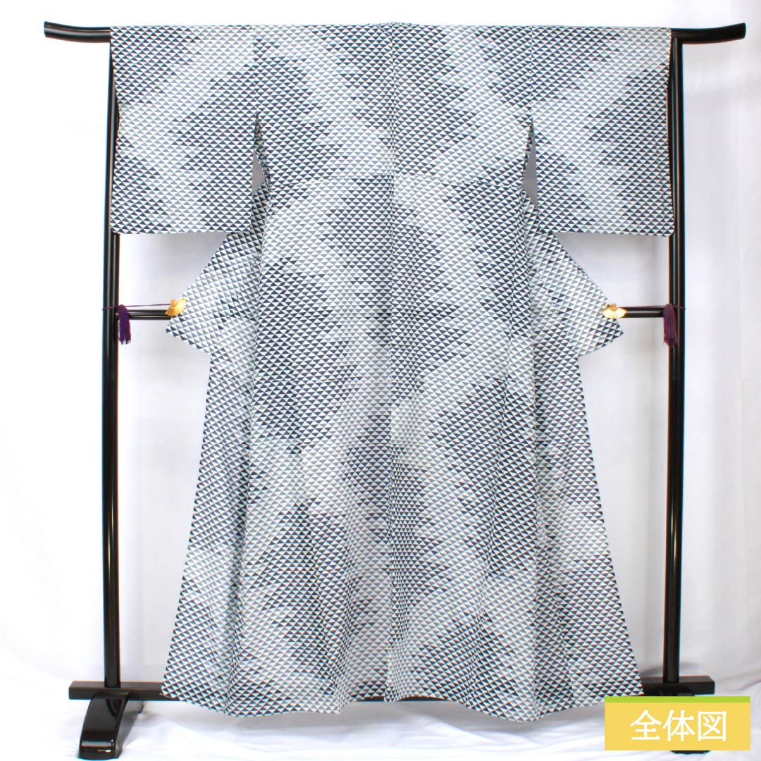 Summer kimono, polyester, small pattern, length 159cm, sleeve length 65.5cm, scales, washable kimono, silk, S rank, white, 1132002302311