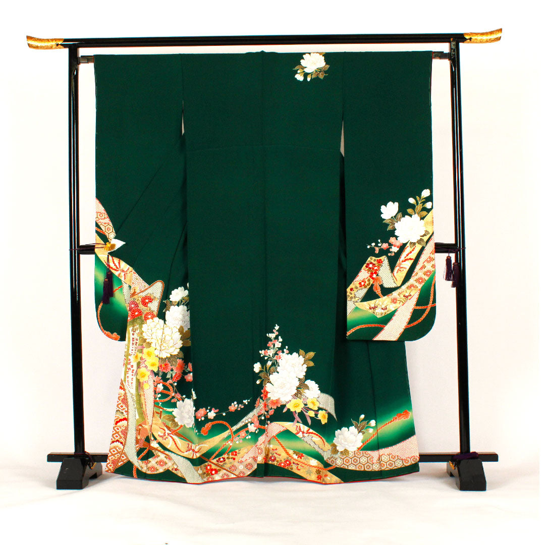 Long-sleeved kimono, length 165cm, sleeve length 65cm, lined, Imperial carriage and flower pattern, pure silk, S rank, green, 1113000502519