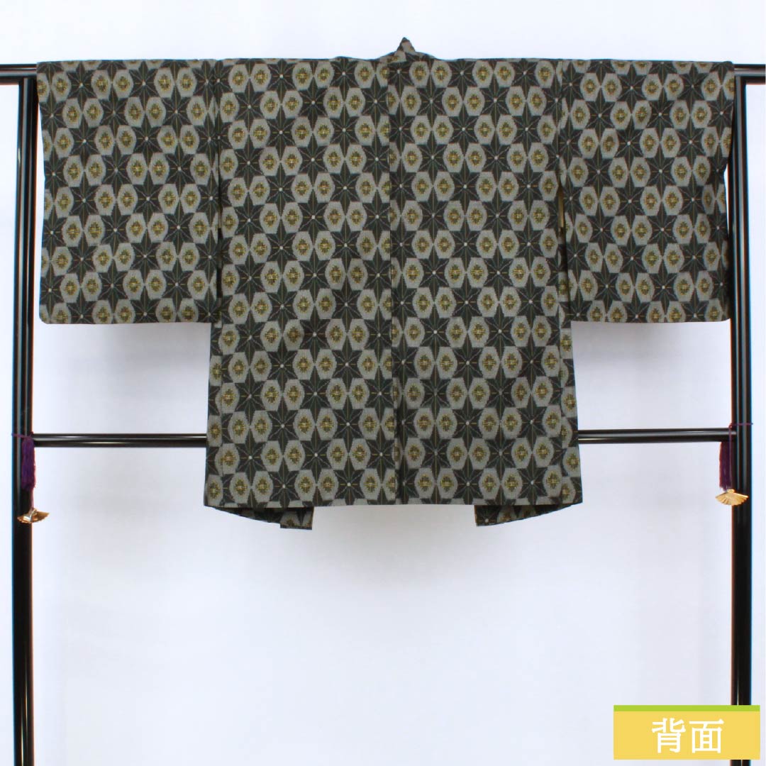 Haori (Japanese traditional kimono jacket) made of pure silk, grade A, length 80.5cm, sleeve length 64cm, rusty iron color (sabi-tui-ro), by Murayama Oshima, geometric pattern, lined, green, with haori cord, product number 1117001373919