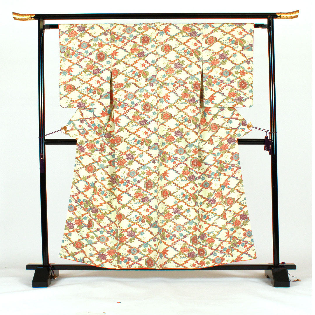 小紋 身丈157.5cm 裄丈64cm 袷 松皮菱 古典柄 ポリ Sランク クリーム系 1115000712315