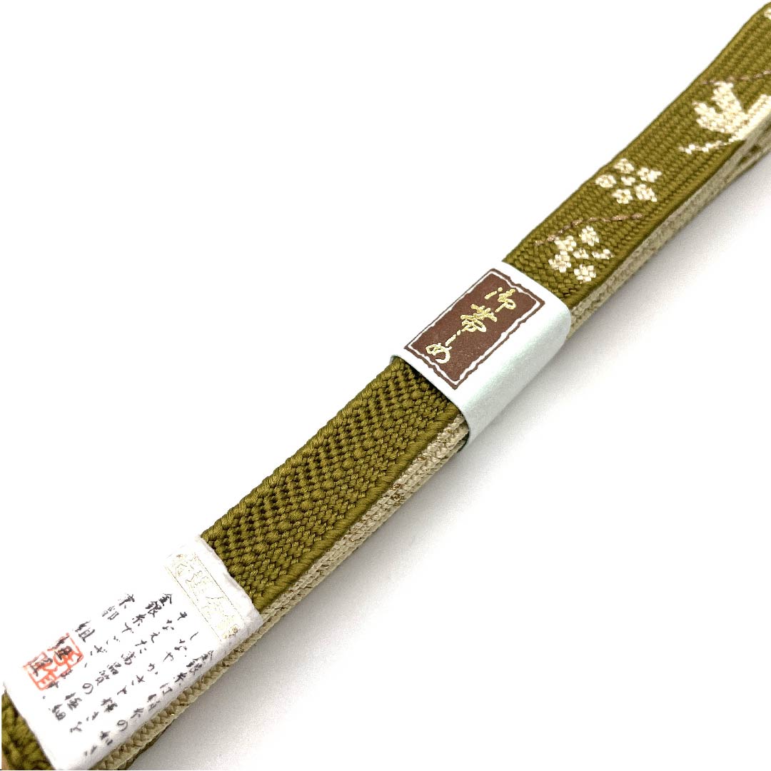 (新古品) 帯締め 正絹 四分紐 国防色色(こくぼうしょくいろ) 金属糸使用 新古品 長さ約156cm 幅約1.5cm セミフォーマル Sランク 緑系 1135001732919