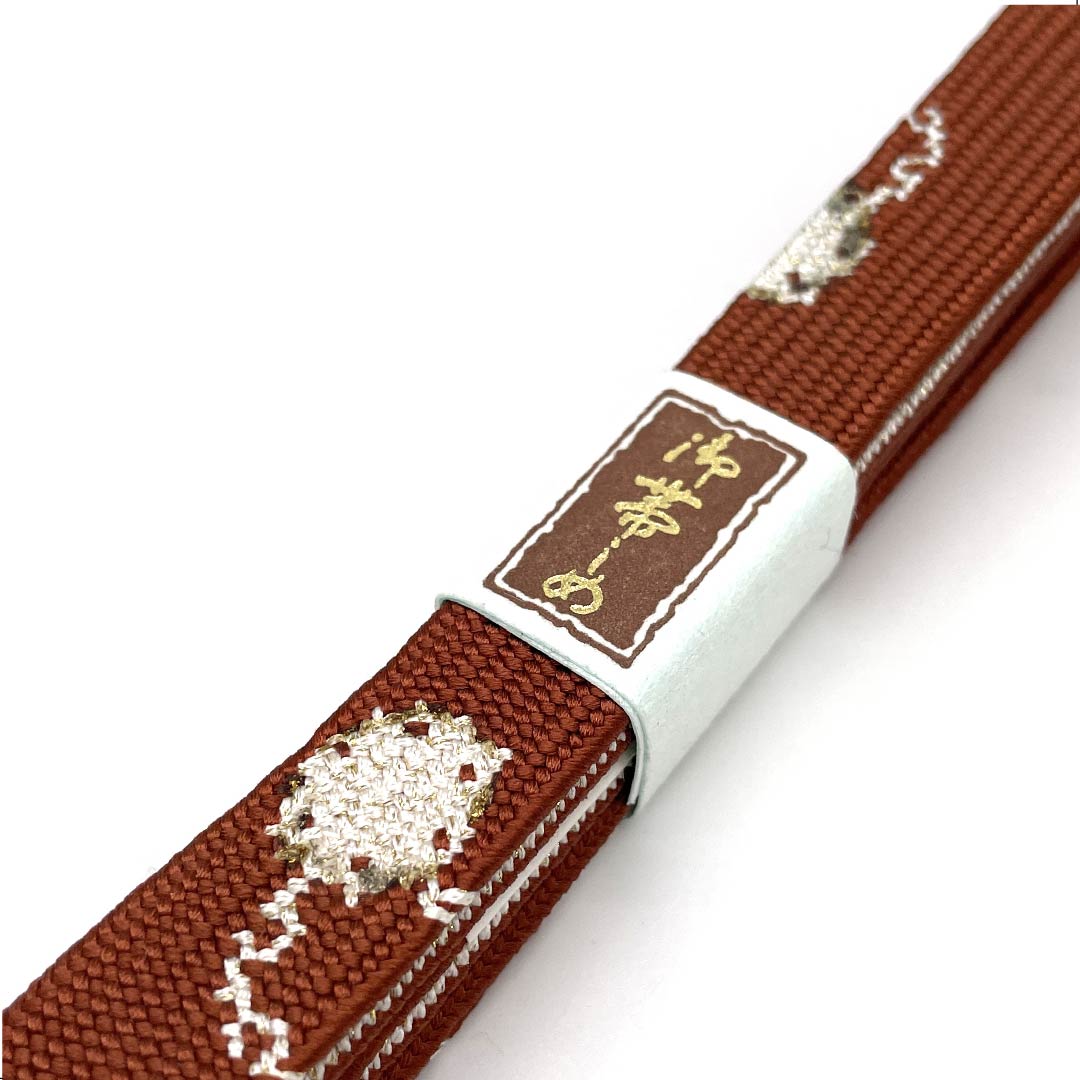(New old stock) Obijime (sash fastener) Pure silk, quarter-length string, dark persimmon color, gold leaf, metallic thread used, new old stock, length approx. 162cm, width approx. 1.5cm, semi-formal, S rank, brown, 1135002772314