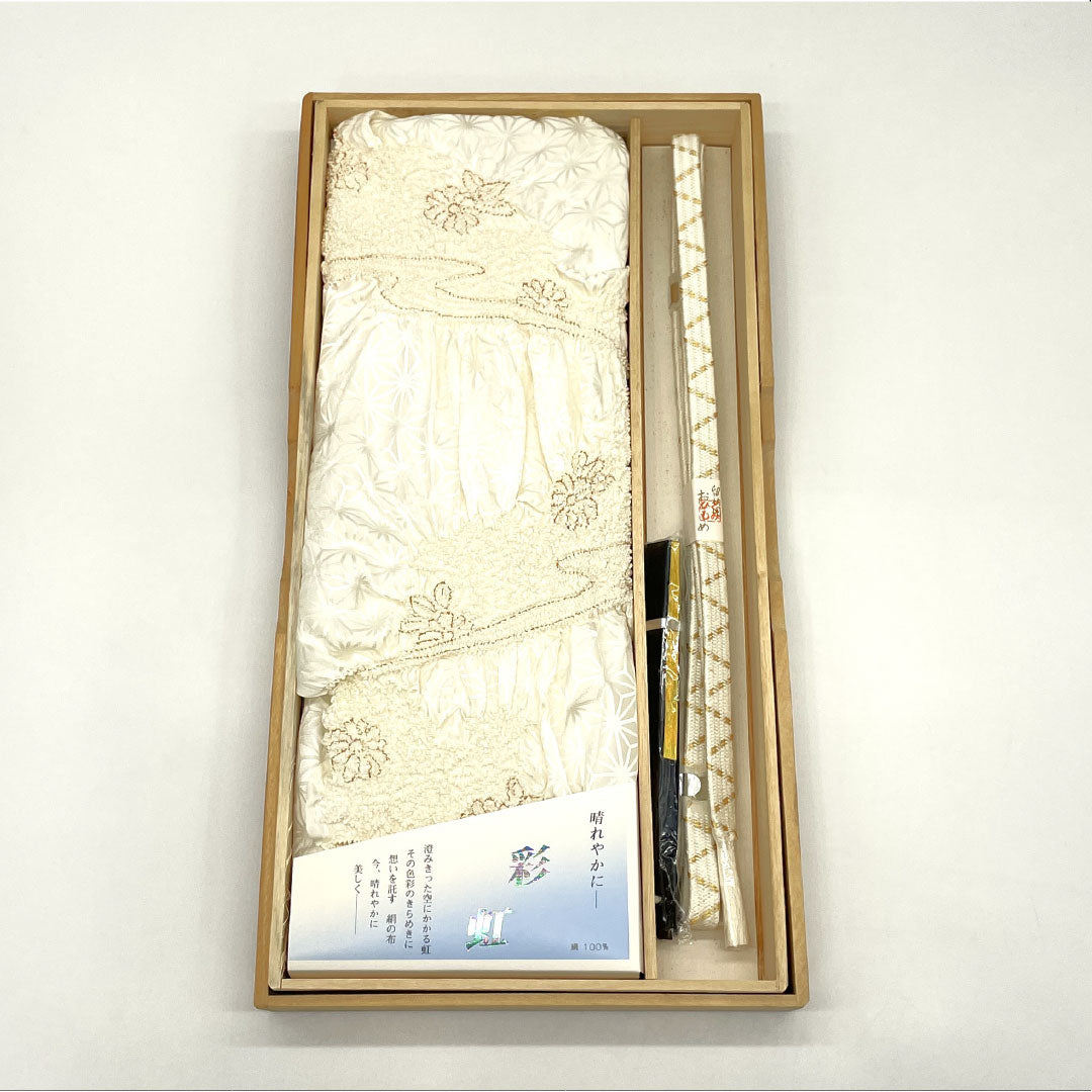 (新古品) 帯締め・帯揚げセット 正絹 NEWランク 白色(しろいろ) 古典柄 流水 花 長さ約156cm 幅約1.4cm フォーマル 白系 1141000481311