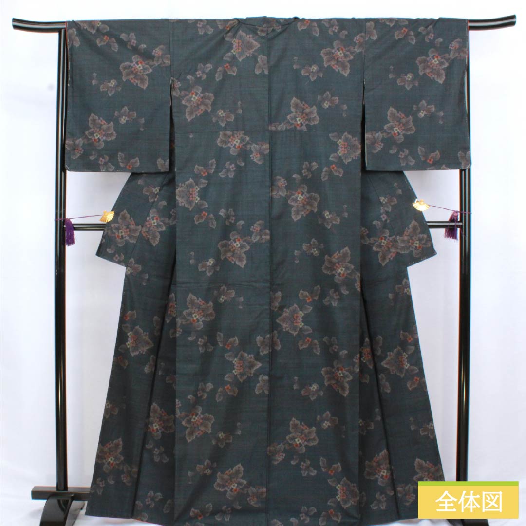 紬 正絹 Aランク 身丈166.5cm 裄丈67cm 鋼色(はがねいろ) 本場大島紬 一元絣 7マルキ 袷 青系 1116004193517