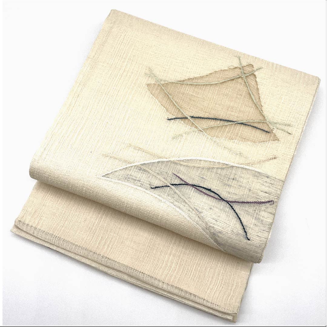 Fukuro Obi (sash) in off-white (kinari-iro) Summer obi with abstract pattern Length: 430cm Pure silk B rank Point pattern Casual Cream color 1123007484315