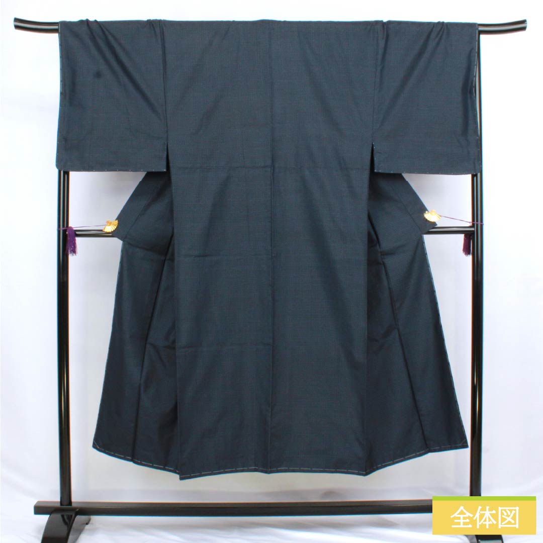 Men's silk S-rank kimono, length 143.5cm, sleeve length 70cm, Oshima Tsumugi silk, geometric pattern, basting thread included, lined, navy blue, product number 1119000932418