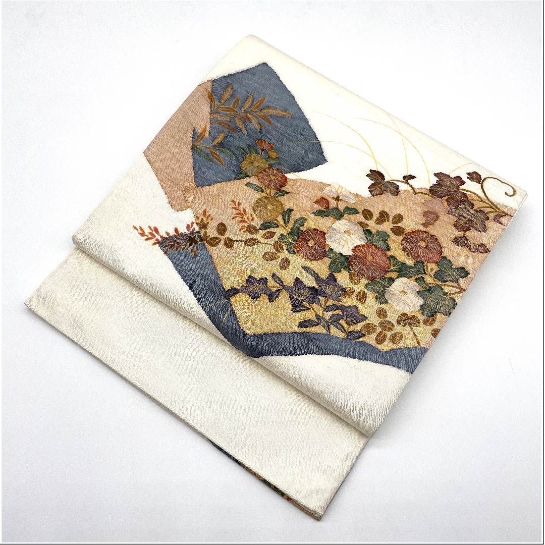 Fukuro Obi (sash) in off-white (kinari-iro) with fan-shaped floral pattern, obi length 436cm, pure silk, A-rank, point pattern, casual, cream-colored, 1123005803315
