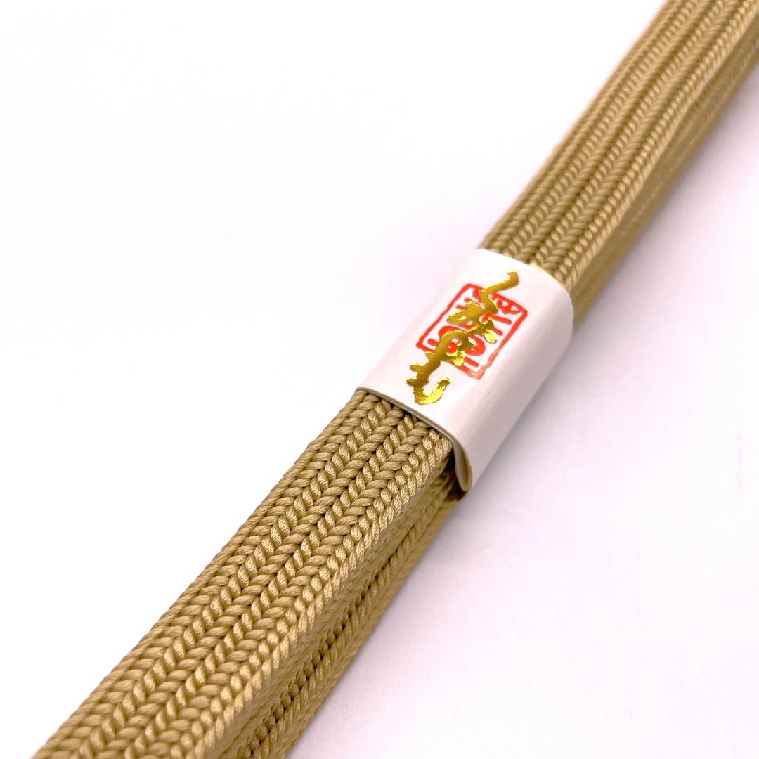 帯締め 正絹 四分紐 丁子色(ちょうじいろ) 無地 帯留め用 長さ約157.5cm 幅約1.4cm カジュアル Sランク ベージュ系 1135003482325