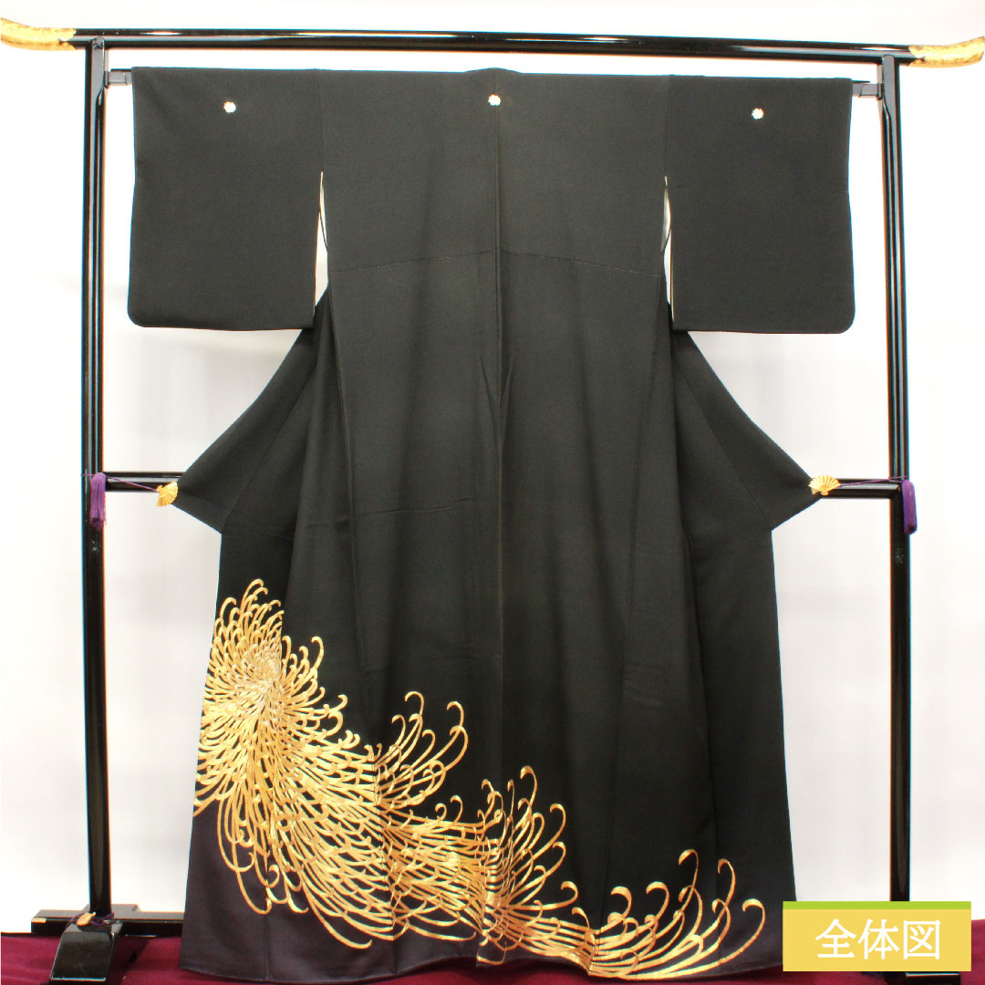 黒留袖 正絹 身丈163.5cm 裄丈66cm 袷 金駒刺繡 菊 揚羽蝶 五つ紋 Bランク 五つ紋 黒系 1111001194410
