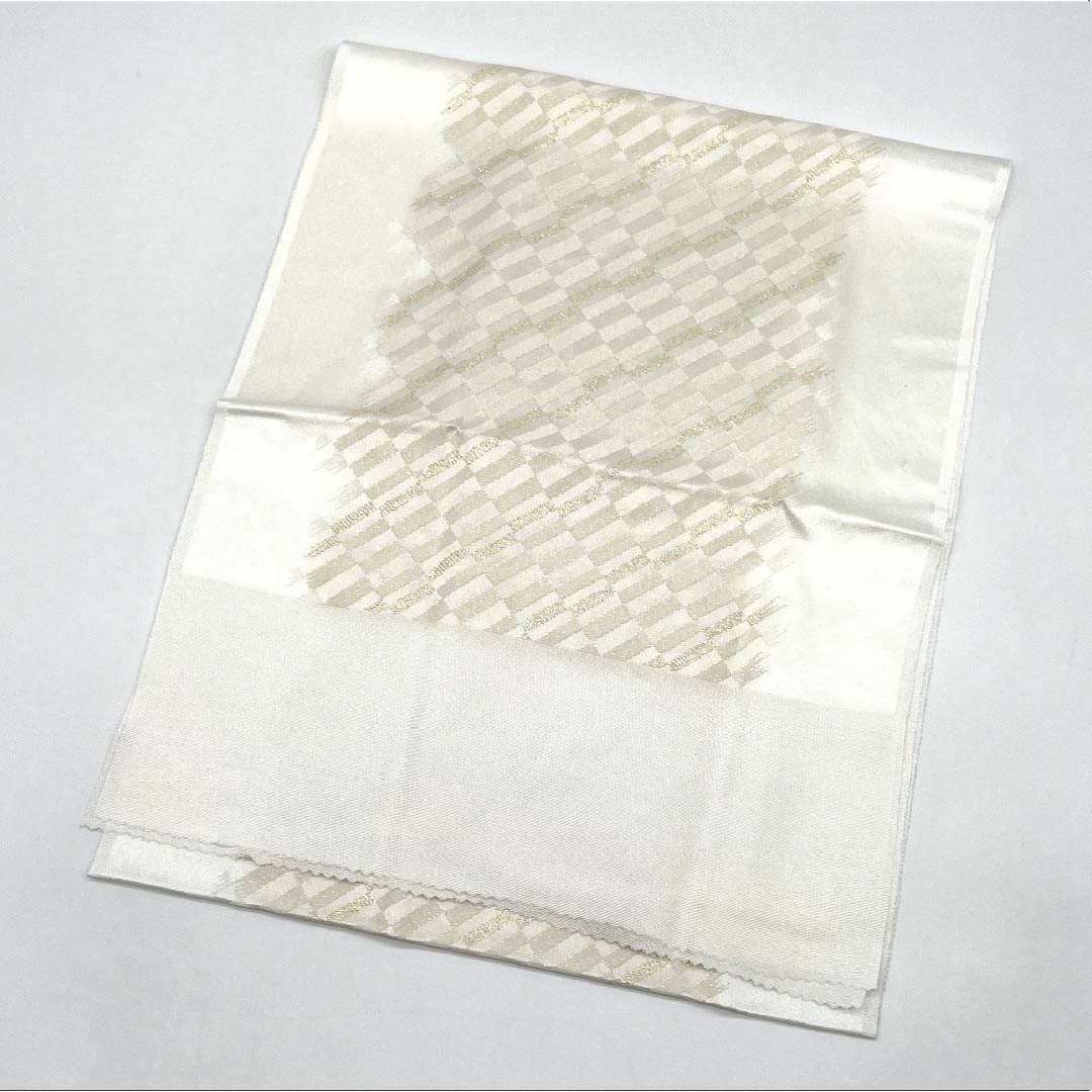 Obiage Silk A-Rank Formal White Geometric Pattern For Tomesode Length approx. 167cm Width approx. 30.5cm White family 1136004613911