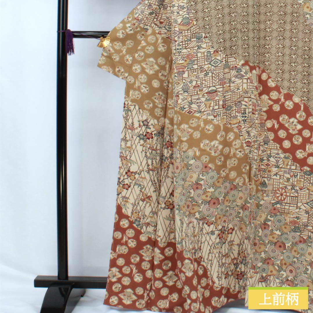 訪問着 正絹 Aランク 袷 身丈164cm 裄丈68cm 胡桃色(くるみいろ) 京紅型 吉祥文様 割付文様 古典柄 しつけ糸付き ベージュ系 1112006713425