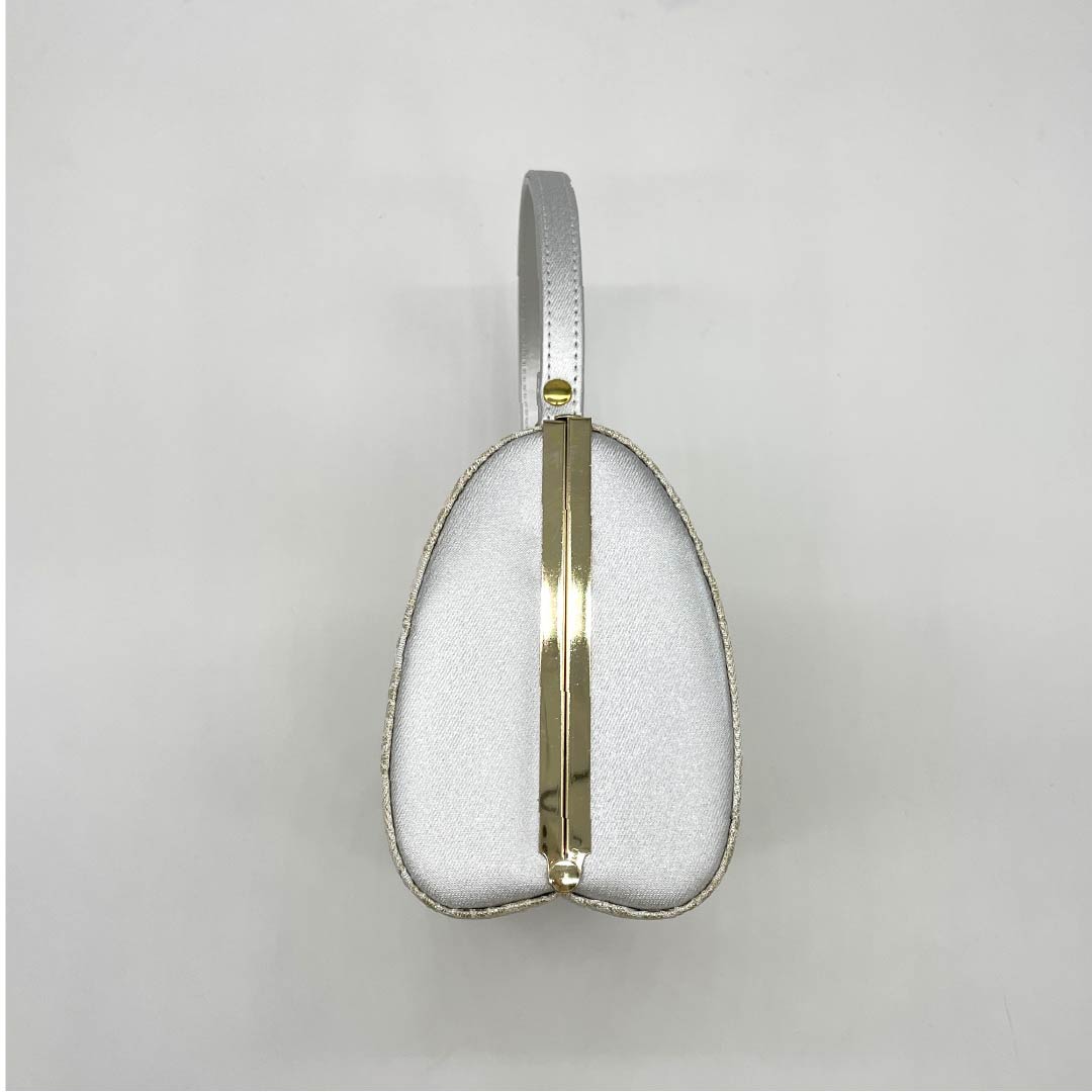 Formal Japanese style bag, gold color, for Tomesode, classic pattern, white, A rank, 113900005311