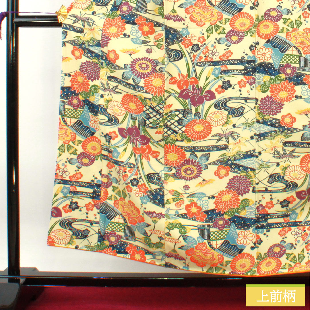 Komon, pure silk, length 155cm, sleeve length 62.5cm, lined, light yellow, Kyoto Bingata, pongee fabric, floral pattern, S rank, cream, 1115004352315