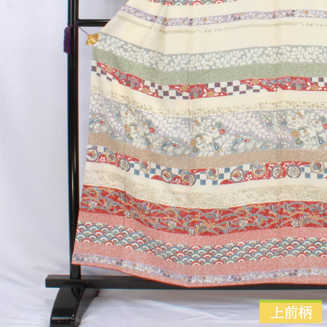 Homongi Silk S-rank Awase Length 156.5cm Sleeve-to-sleeve 63.5cm Neri-iro Kyo-Yuzen Horizontal stripes Classic pattern Cream 1112007712315