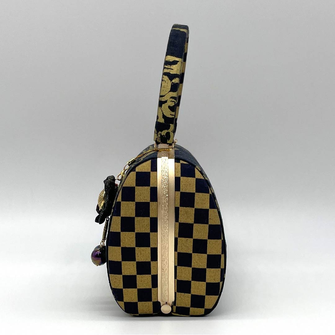Casual Japanese-style bag, new rank, black, Raijin (Thunder God) classic pattern, handmade by an artist, black, 113900065110