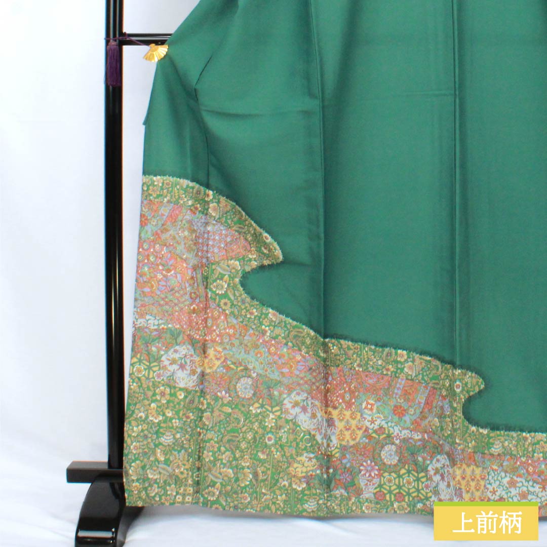Formal Kimono, Polyester, Rank A, Unlined, Length 166.5cm, Sleeve-to-sleeve 66.5cm, Moe-gi Green, One Family Crest (Kage-tsuta), Stencil-dyed, Arabesque, Washable Kimono, Green Tones, 1112007613519