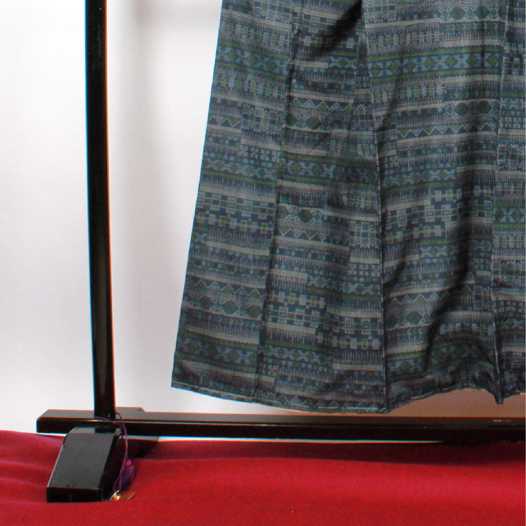 Tsumugi, Length 153cm, Sleeve length 63.5cm, Navy blue, Geometric pattern, Pure silk, S rank, Lined, Navy blue, 1116001942218