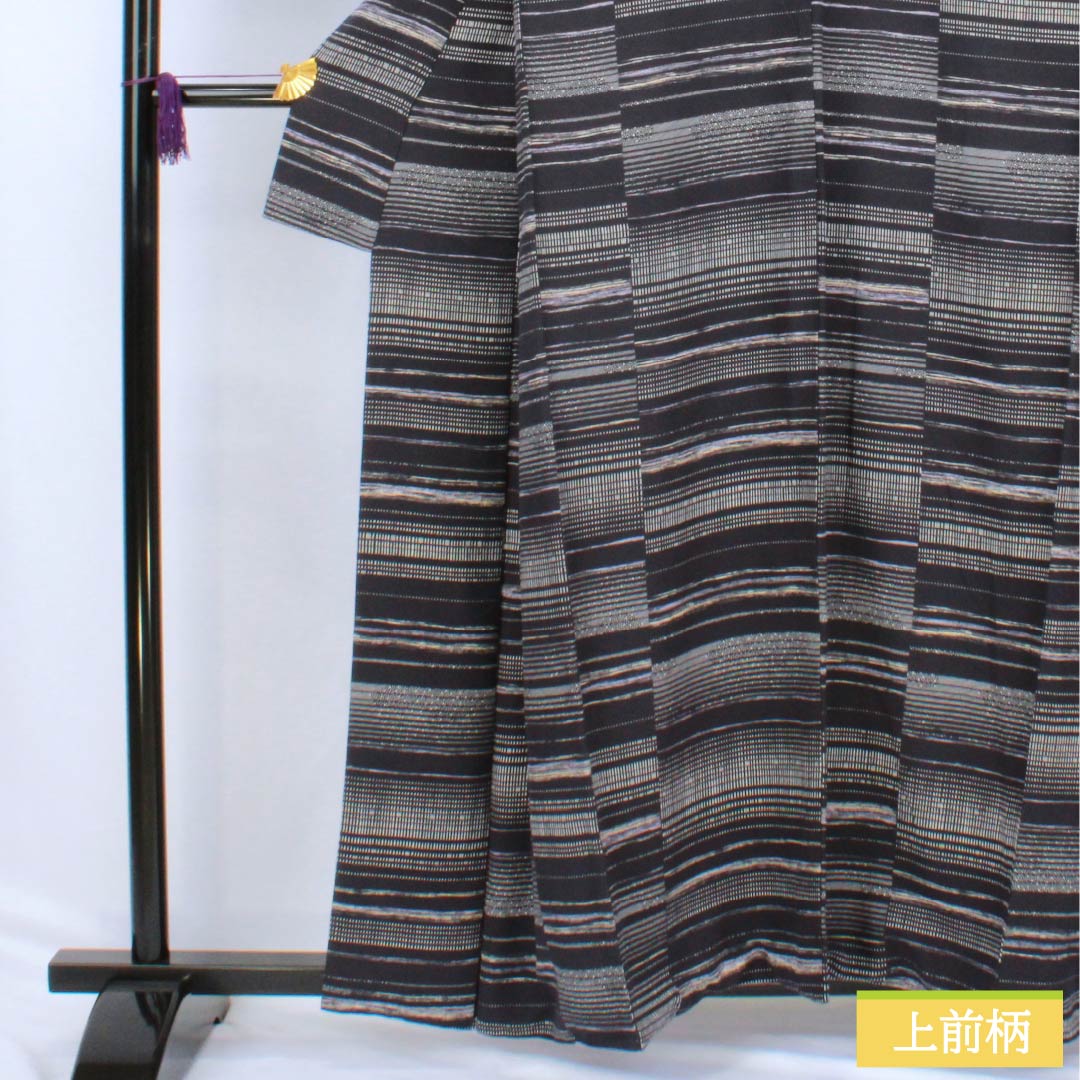 小紋 正絹 Sランク 身丈159.5cm 裄丈68cm 袷 相済茶色(あいすみちゃいろ) 型染 幾何学模様 黒系 1115006512310