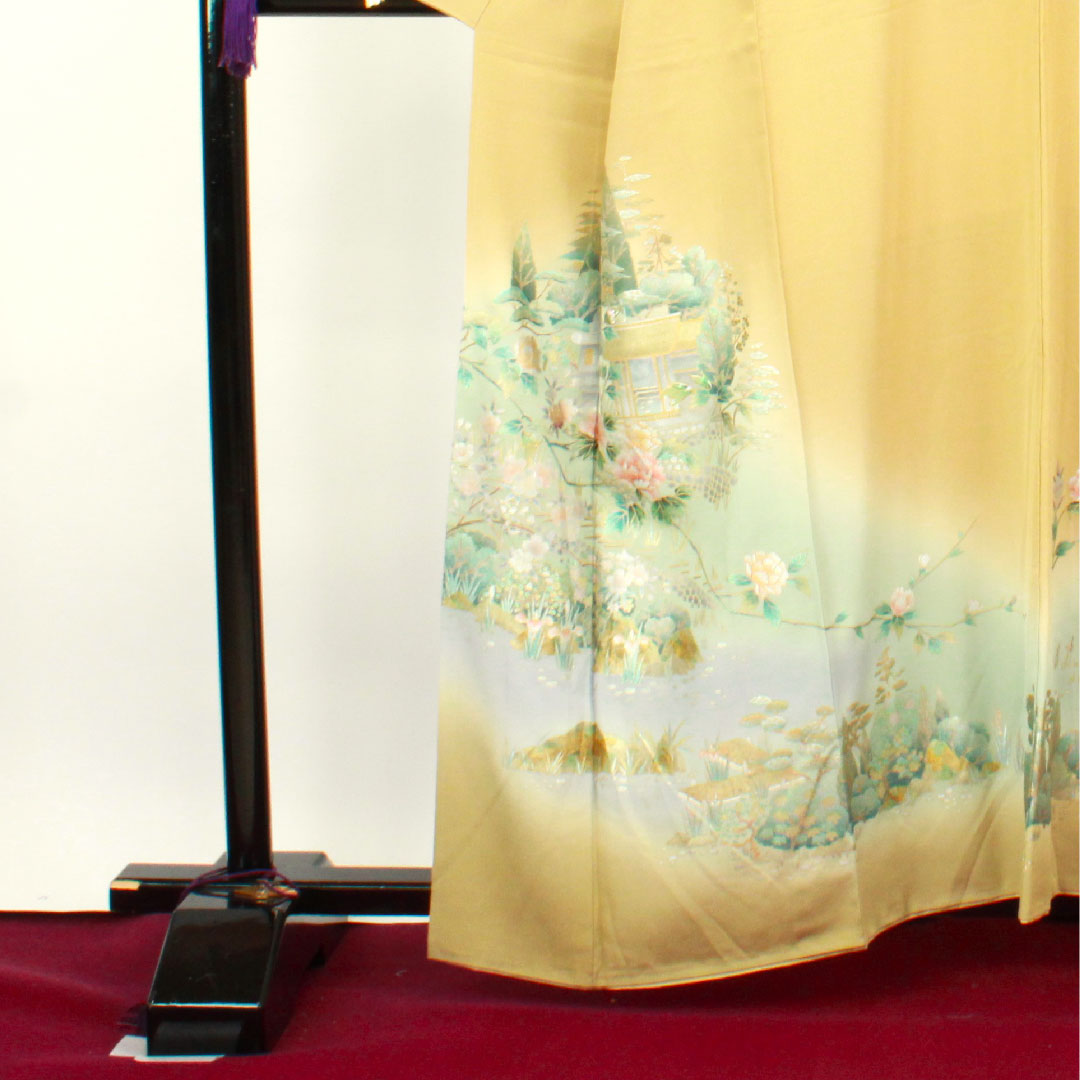 色留袖 身丈161.5cm 裄丈65.5cm 袷 しつけ糸付き 未使用品 枯野色 螺鈿 金彩加工 風景模様 三つ柏 正絹 Sランク 三つ紋 黄系 1111000792423