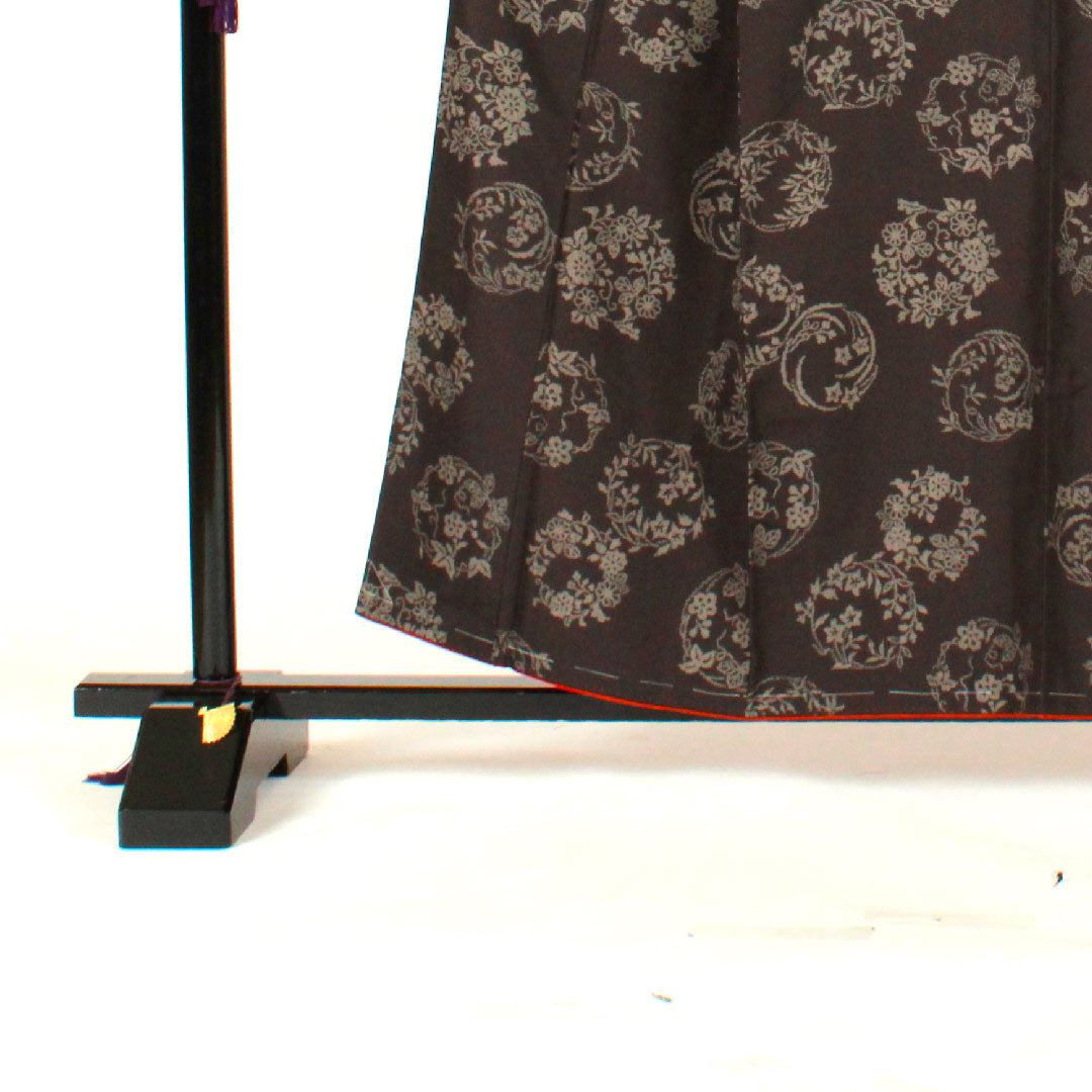 Oshima Tsumugi, Length 158.5cm, Sleeve length 63cm, Warp and weft ikat, Floral pattern, Pure silk, S rank, Awase, Brown, 1116001362314