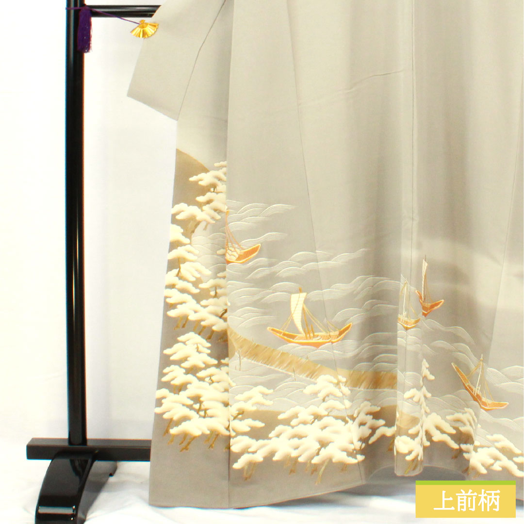 Colored Tomesode, pure silk, length 161cm, sleeve length 63cm, lined, light gray, Kyoto Yuzen, wave, sailboat, one crest, five-three paulownia, Queen pearl finish, A rank, gray, 1111001433422